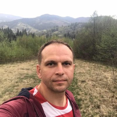 Олексій Максименко
